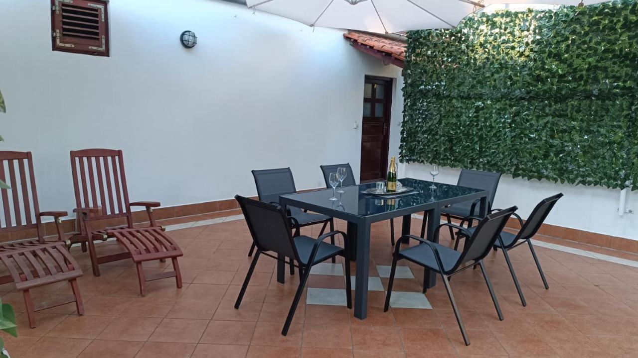 Studio Apartment Jemi Pula Exterior photo