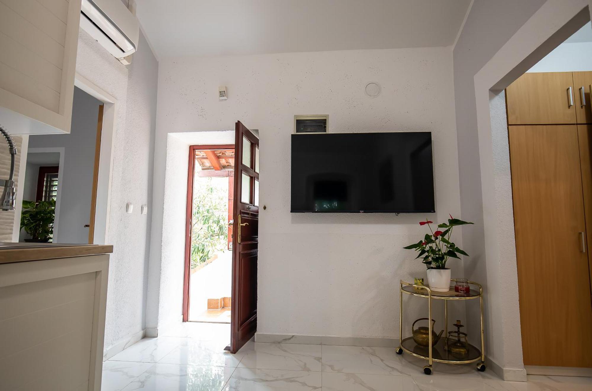 Studio Apartment Jemi Pula Exterior photo